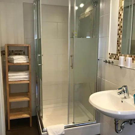 Aparthotel Living Apart 4*